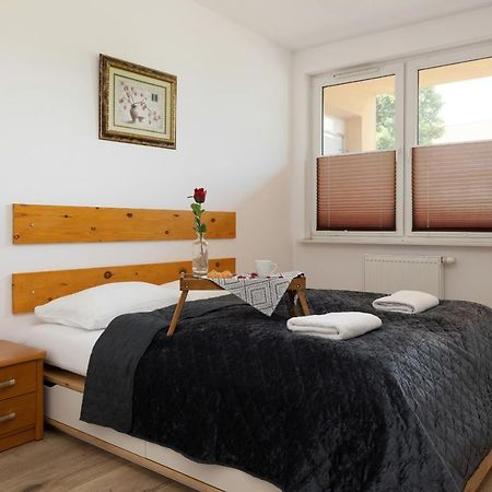 Apartamenty Wisniowy Sad By Noclegi Renters Kolobrzeg Dış mekan fotoğraf