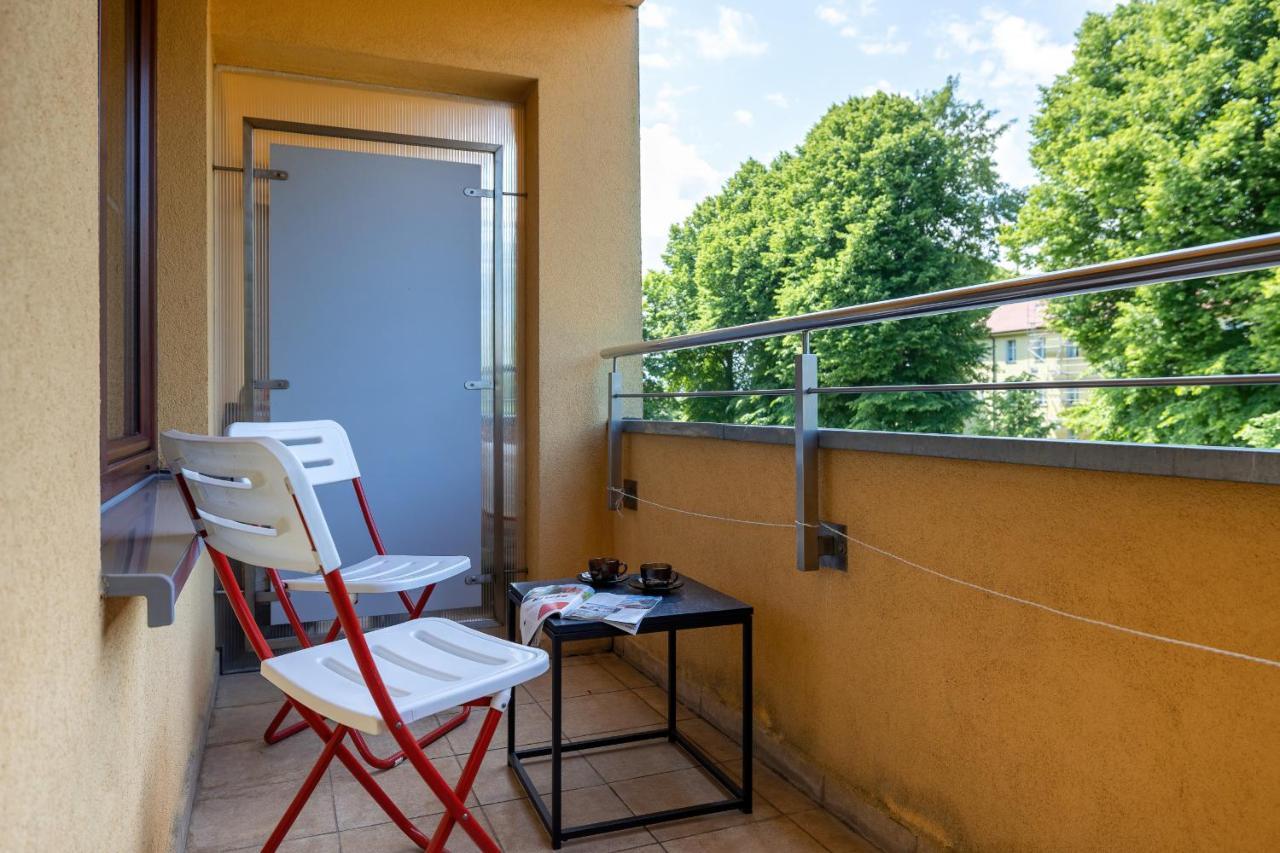Apartamenty Wisniowy Sad By Noclegi Renters Kolobrzeg Dış mekan fotoğraf