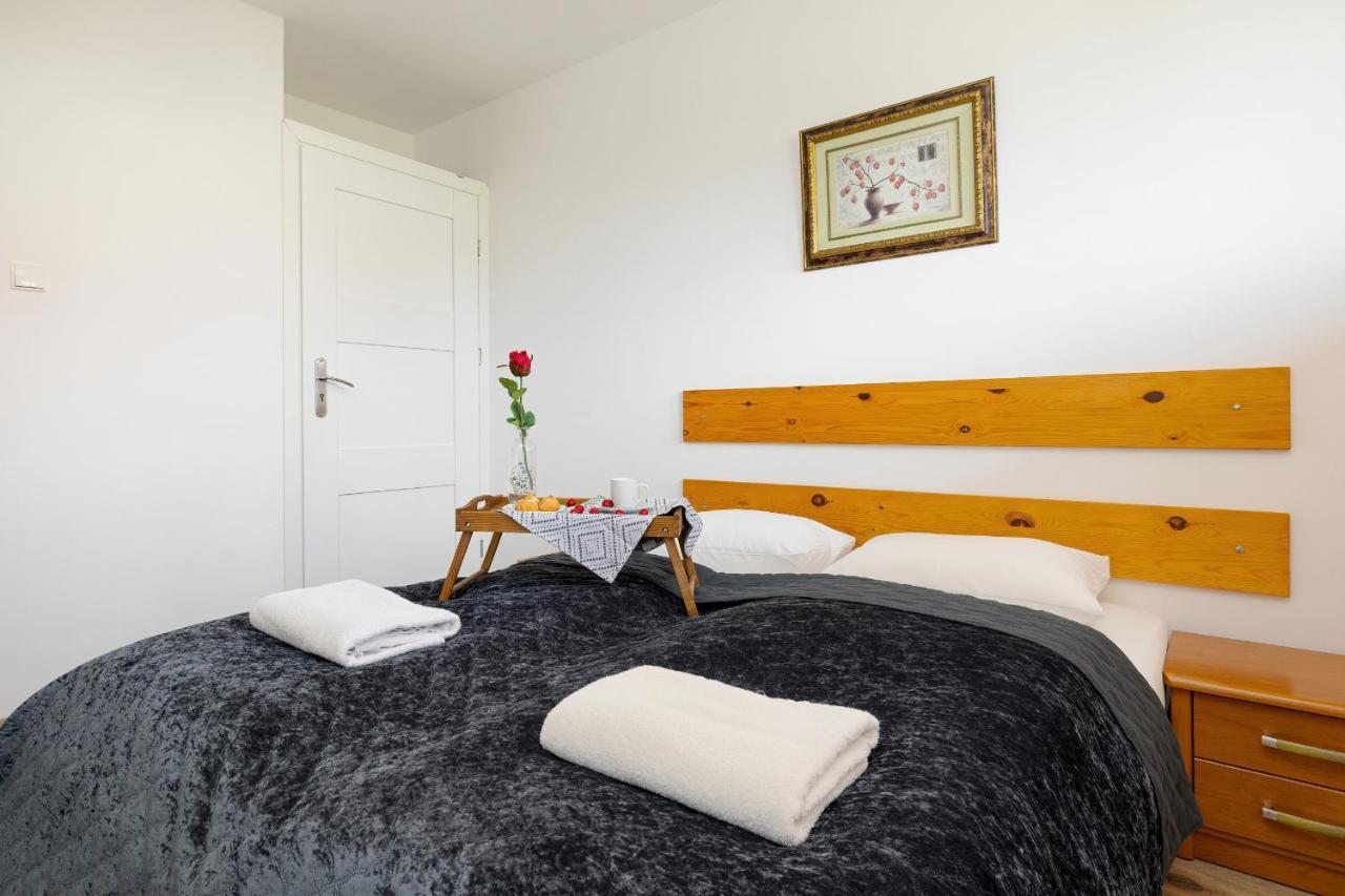 Apartamenty Wisniowy Sad By Noclegi Renters Kolobrzeg Dış mekan fotoğraf